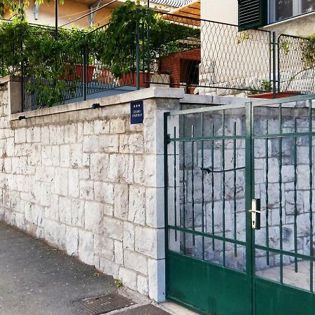 Studio Apartman Kacunic 스플리트 외부 사진